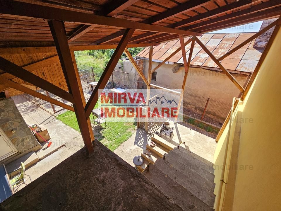 Vanzare vila 6 camere + spatiu comercial, mobilata si utilata, in Blejoi - Poză 46