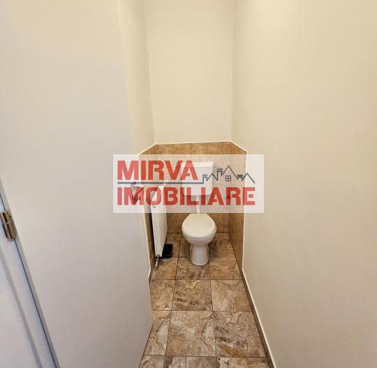 🏢 Spațiu de birouri – 5 camere, 3 băi – Mansardă vilă, Central - Poză 22