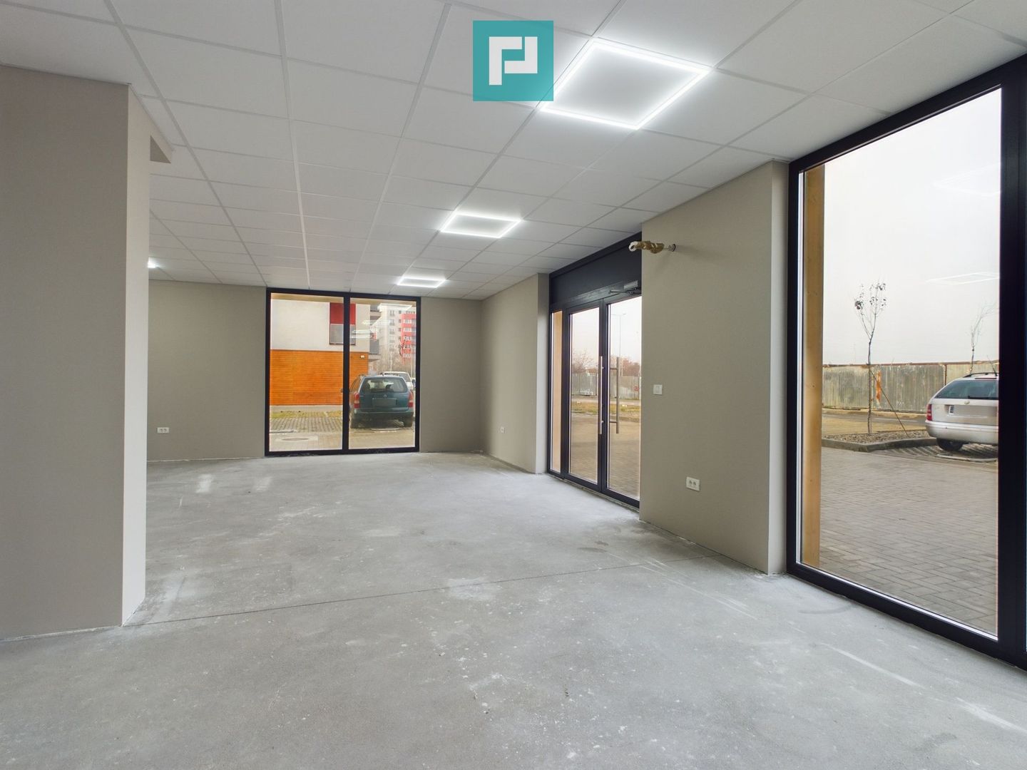 Spatiu comercial 90mp - Poză 2