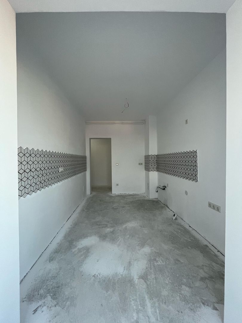 Ag EUROPA vinde ap 4 cam 140mp la etajul 4 în zona CENTRALA . - Poză 6