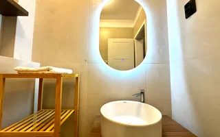 Apartament ultrafinisat | Etaj intermediar | Zona Str Tineretului - Poză 16