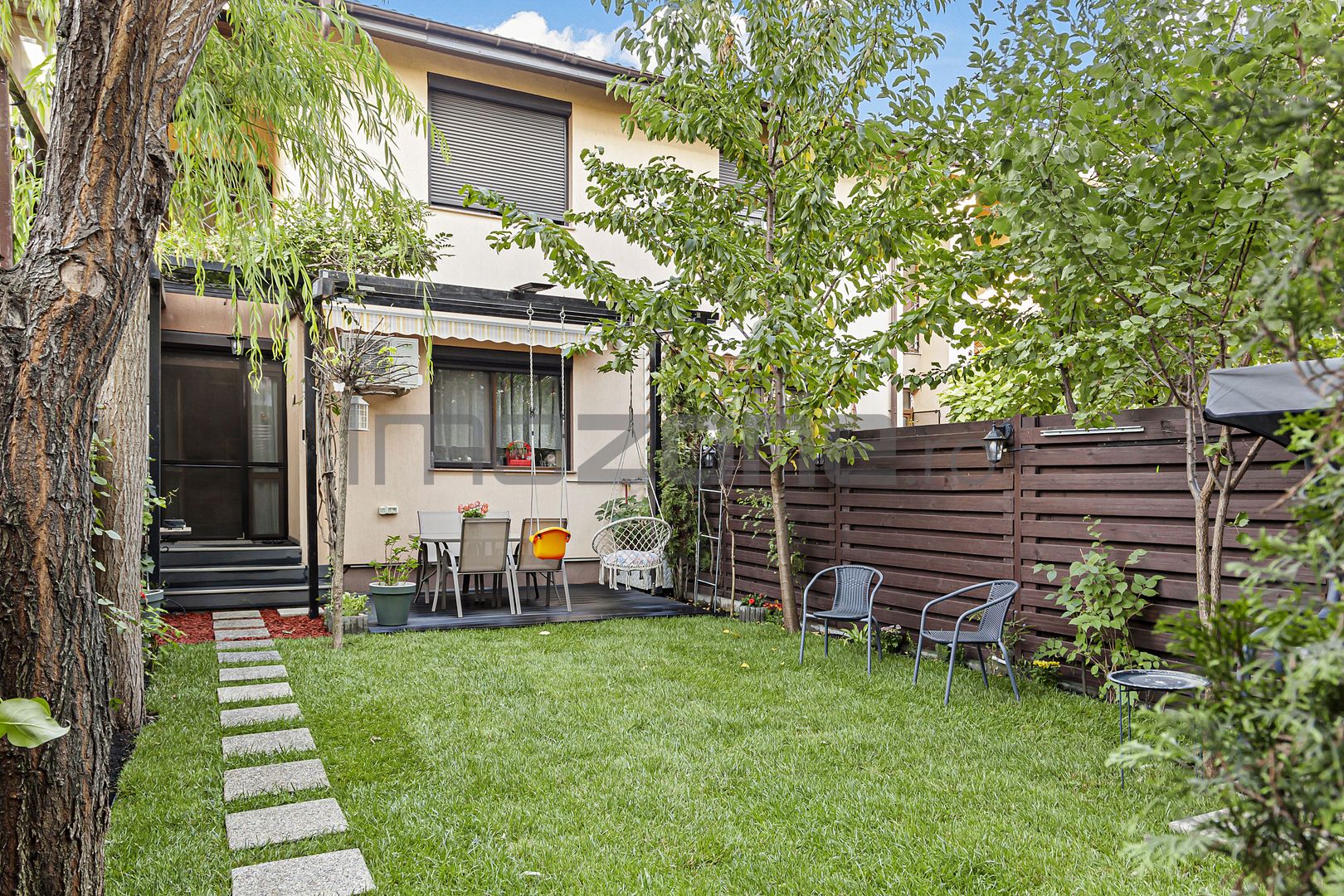 str. Cosmina, metrou Raul Doamnei, Vila, 4 camere, MOBILATA, UTILATA, COMISION 0 - Poză 25