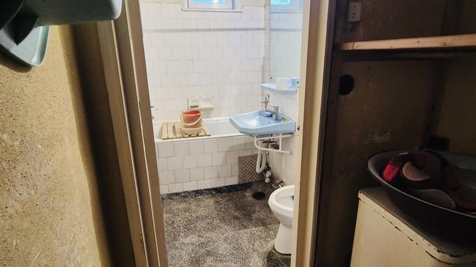 Apartament cu 4 camere  cu dubla orientare zona Nufarul - Poză 6