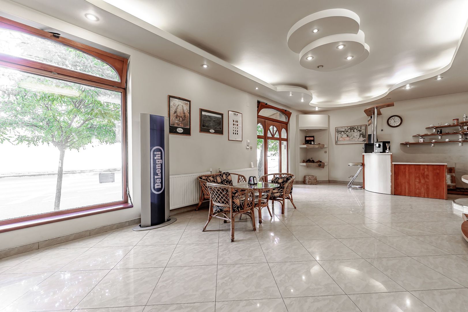 Spațiu Comercial, Calea Iuliu Maniu - Poză 1