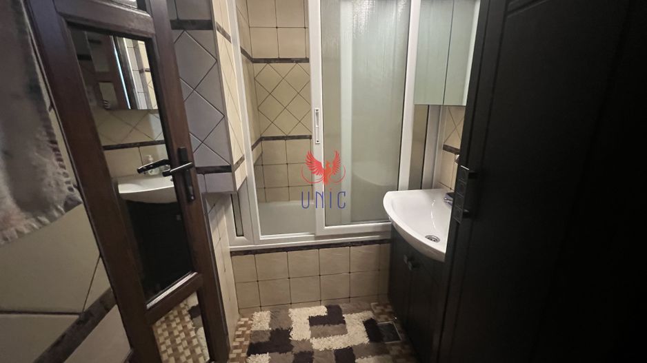 Casa Centrala pretabil Spatiu Comercial - Poză 8