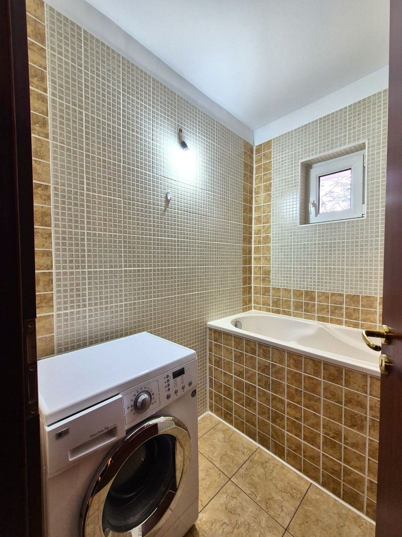 Comision 0 - Apartament în vilă, spațios, priveliște spre cabana Postăvaru - Poză 27