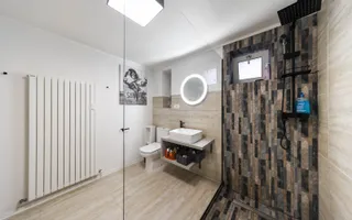 Apartament cu 3 camere la casa | Curte 130 mp | Zona Grivitei strada Vulcan - Poză 14