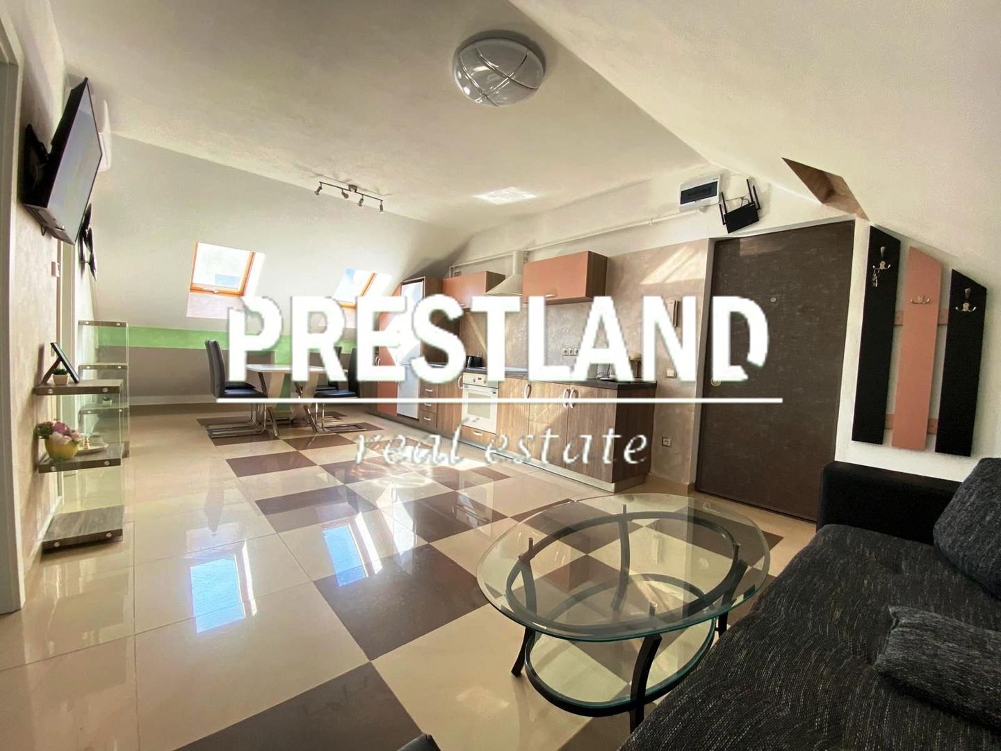 Apartament la casa zona centrala, la 5 minut de Fac de Medicina !! - Poză 3