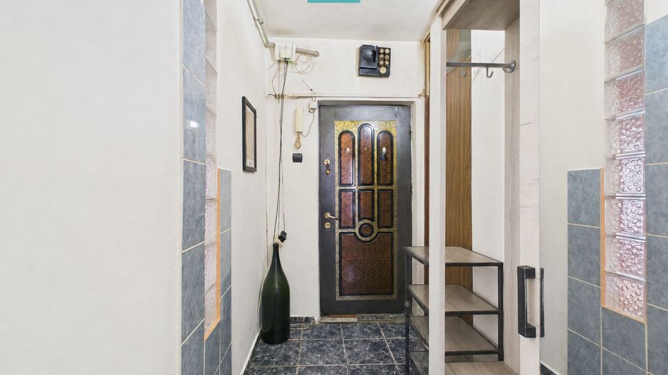 Apartament cu 3 camere, zona Soarelui - Poză 9