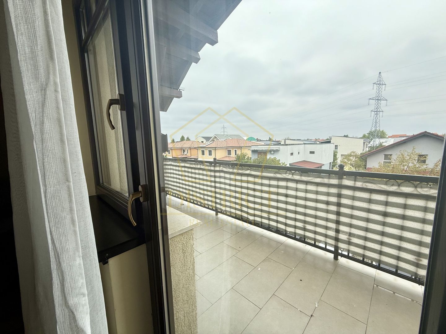 Apartament cu 2 camere decomandat  |  Dumbravita - Poză 10