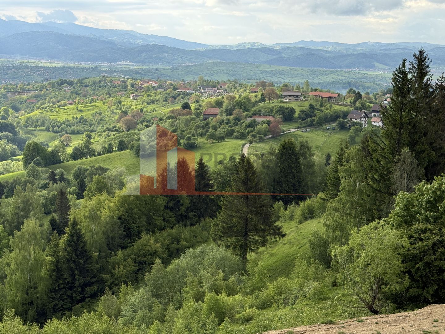 Teren cu priveliște spectaculoasă în Bran – Sohodol - Poză 3