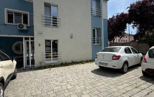 100mp utili; 5 încăperi, pentru activități medicale.