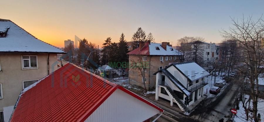 Apartament spatios 2 camere Pascani deal Pav S - Poză 12