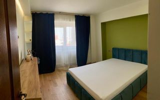 Apartament 4 camere, Nicolina, 98 mp, 2 băi, parcare, aproape de Palas - Poză 2