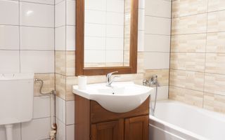 Apartament cu 2 camere de inchiriat in zona garii. - Poză 8