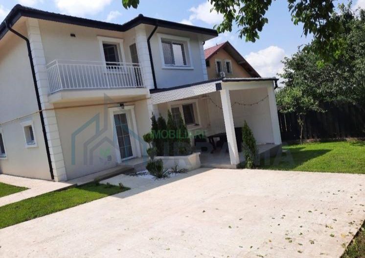 Casa moderna Family Market Miroslava - Poză 1