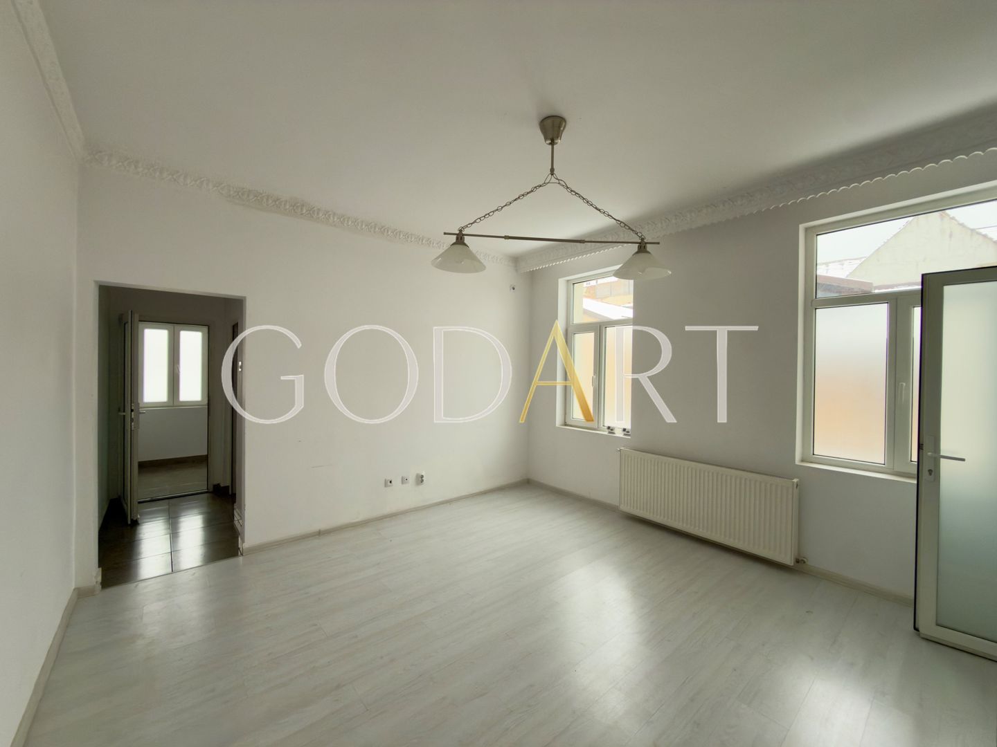 Vila spatioasa | Complet renovată | Central - Poză 9