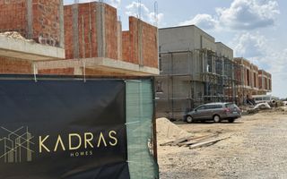Complex boutique 10 vile | Kadras Tunari | Posibilitate Investiție la roșu - Poză 1