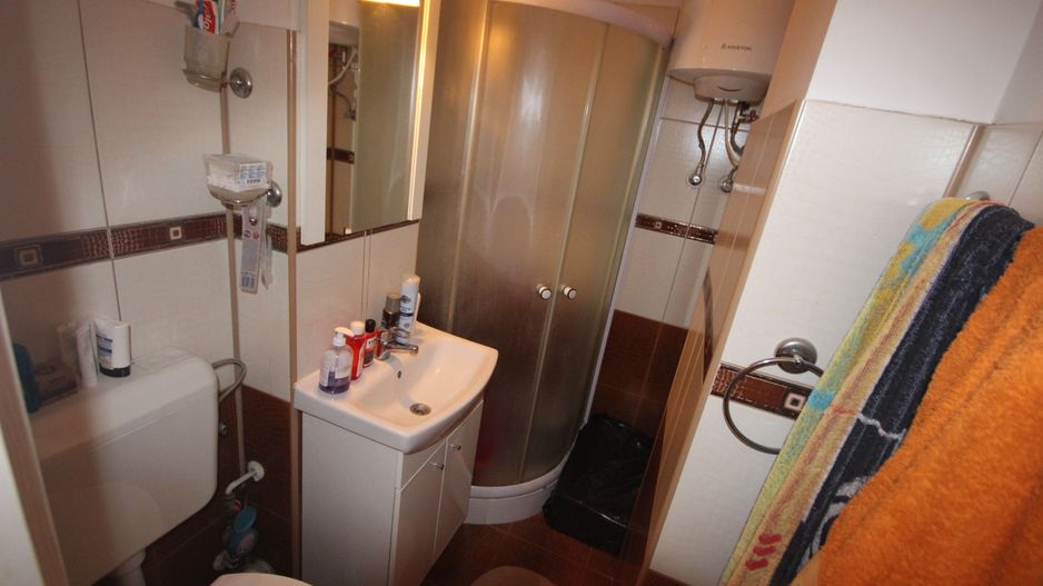 Apartament cu o camera, zona  Piata Doina - Poză 2