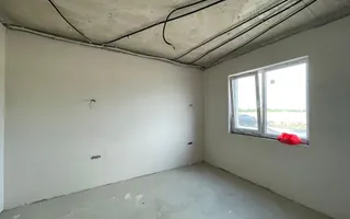 Duplex despartit prin camera tehnica - 4 Dormitoare - Urseni - Poză 13