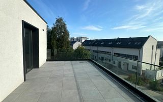 Vila cu 5 camere cu piscina proprie - scoala Americana - Poză 32