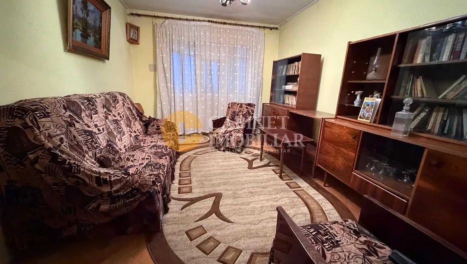 3 camere, Tatarasi nord, fara risc, 2 balcoane inchise, liber! - Poză 1