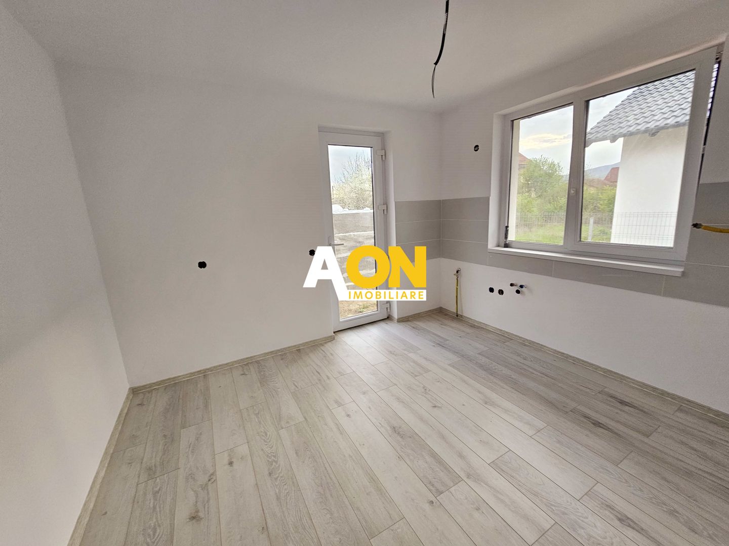 De casa 3 camere, 252mp teren, zona Ampoi 3 - Poză 4