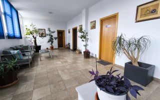 FALEZA NORD cladire multifunctionala 4600 mp cu acces din Bdul Mamaia! - Poză 7