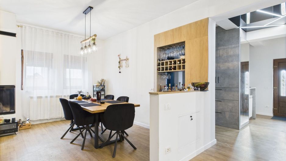 Casă individuală elegantă în Moșnița Nouă - Poză 5