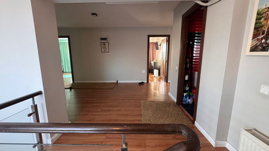 Casa 9 camere Glina 350 mp utili 1000 mp teren - Poză 25