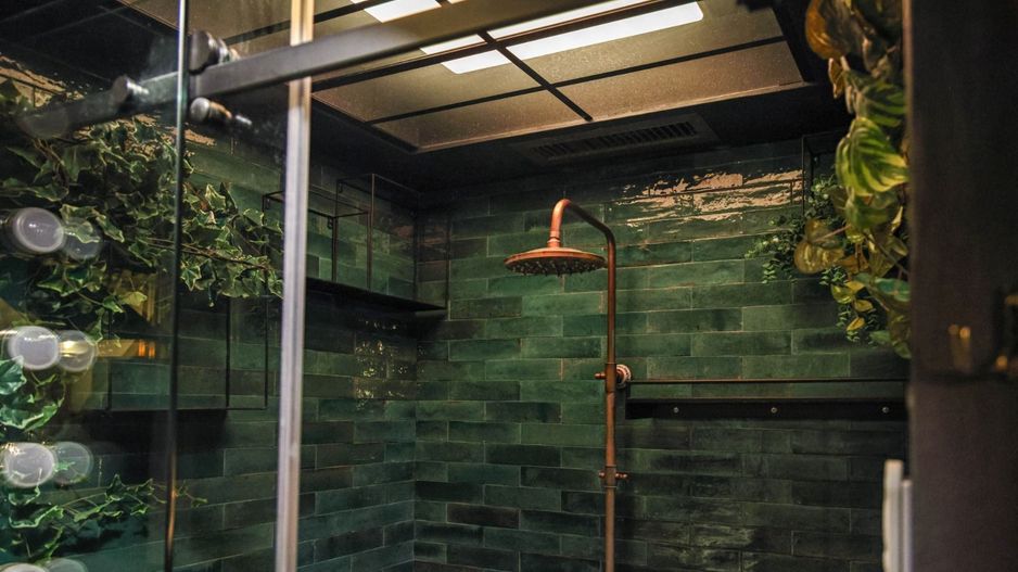 Bijuterie arhitecturală cu dotări smart in centrul Brasovului - Poză 35