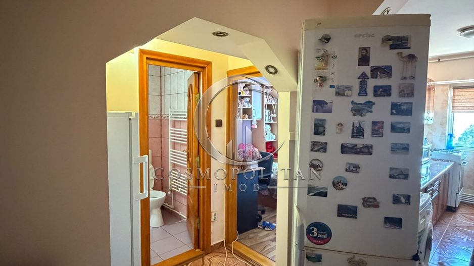 Apartament cu 2 camere ~ zona Micro 5 ~ etaj 5din10 ~ confort 1 dec ~ - Poză 3