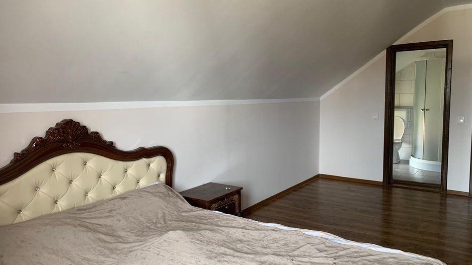 Duplex premium în vatra veche a localității Moșnița Veche - Poză 20