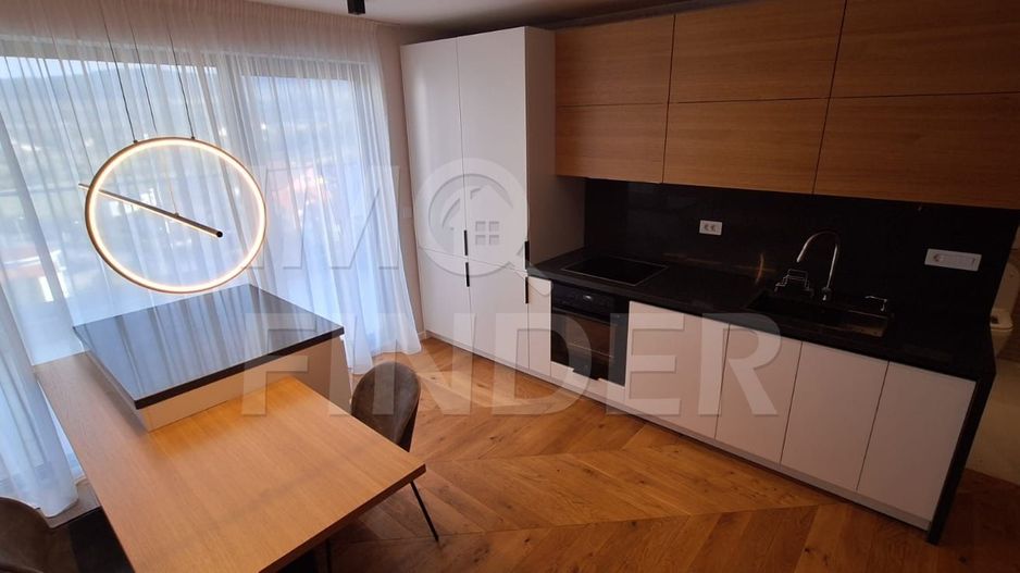 Apartament de lux cu scară interioară și terasă – Buna Ziua - Poză 3