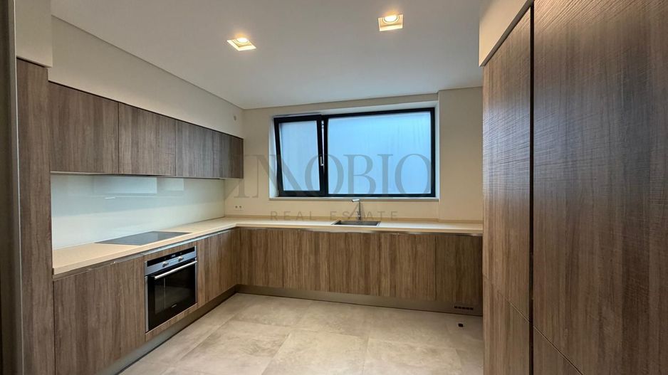 APARTAMENT PREMIUM CU 4 CAMERE ÎN PRIMĂVERII – ELEGANȚĂ si CONFORT - Poză 15