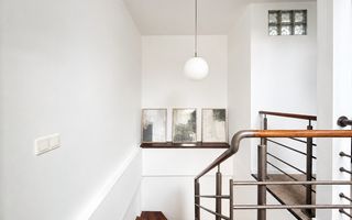 Apartament 3 camere decomandat de inchiriat in vila, zona Centrala! - Poză 9