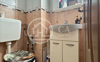 Apartament cu 3 camere de vanzare in Decebal, Oradea - Poză 11