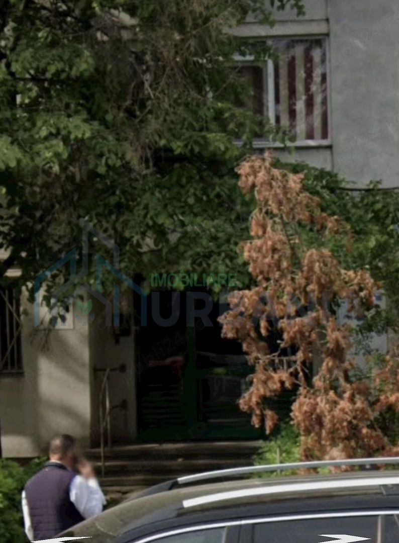 Apartament 3 camere decomandate de vânzare, zona Podu Roșu, Iași - Poză 2