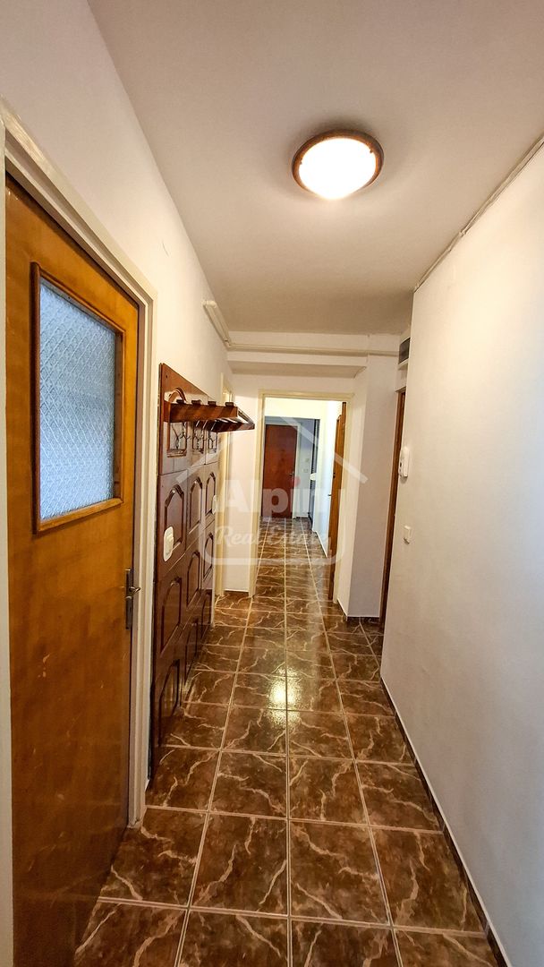 Suprafata Generoasa Garii - Poză 16