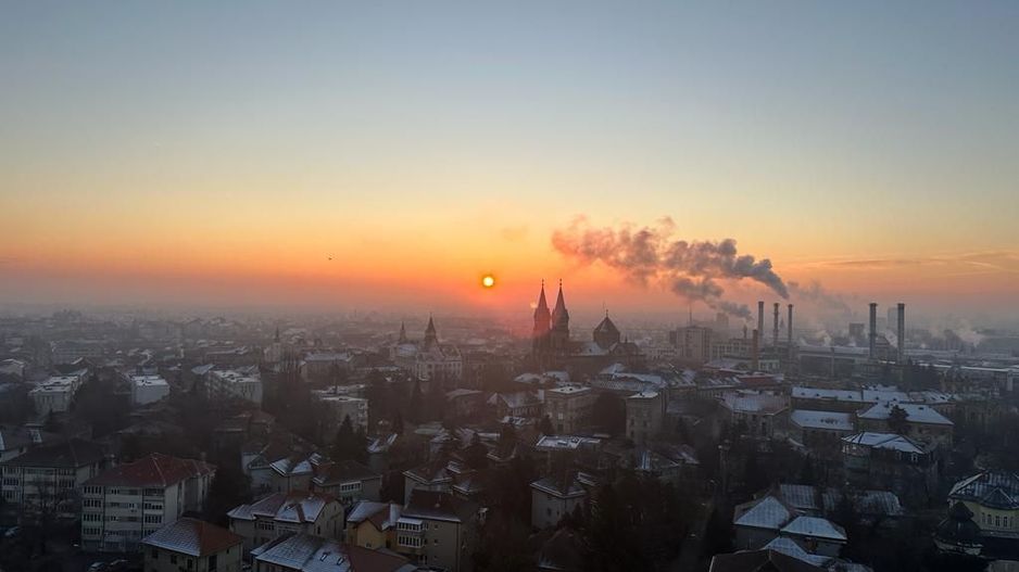 Apartament cu 3 camere si loc de parcare-  ISHO - Poză 2