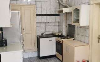 Casa 3 camere I 200 MPU Curte I Cristian - Poză 9