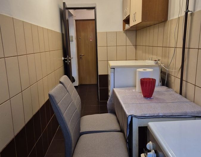 GARSONIERA LUJERULUI, BUCATARIE INCHISA, RENOVAT, METROU 10 MINUTE - Poză 5