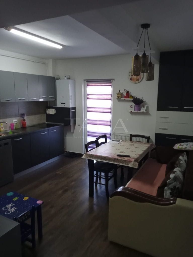 Apartament de vânzare – Apahida, 52 mp + curte privată. - Poză 1