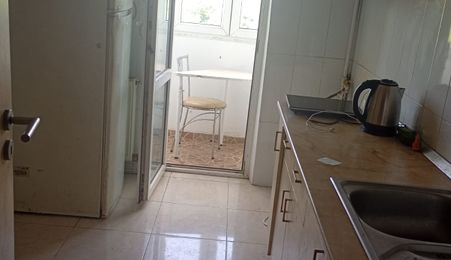 Apartament 2 camere, 2 balcoane bdul Basarabia