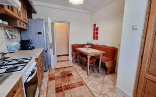 Apartament 3 camere, 78 mp utili, etaj 2, Cetate - Poză 5