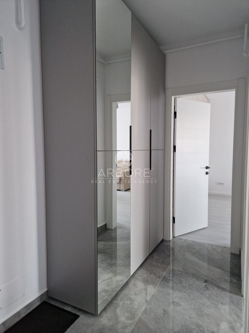 Apartament de lux cu terasa, complet utilat - Poză 12