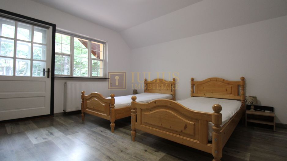 Zona aradului, 4 camere + 2 bai, centrala proprie - Poză 18