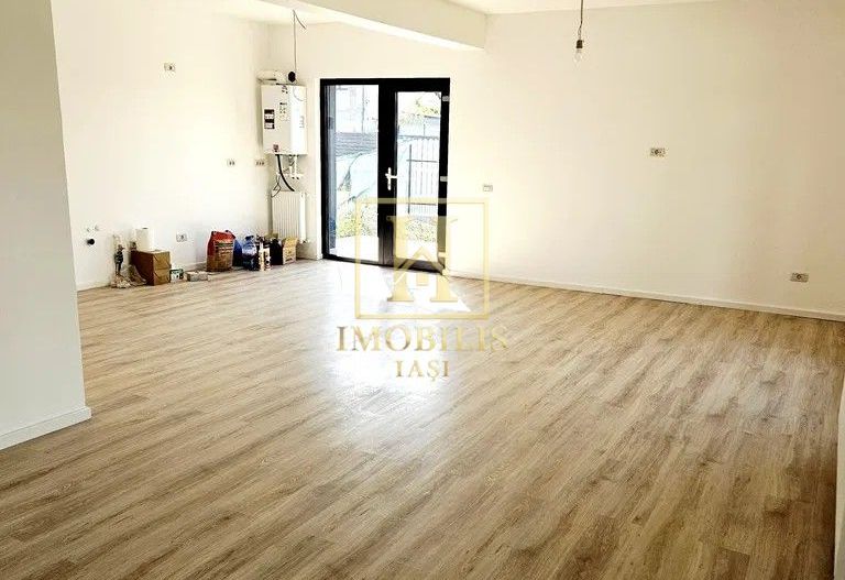 Casa plan parter 350 mp teren Visan 134000 euro - Poză 1