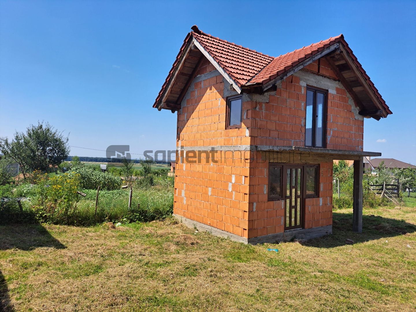 CASA IN SANMARTIN - Poză 2