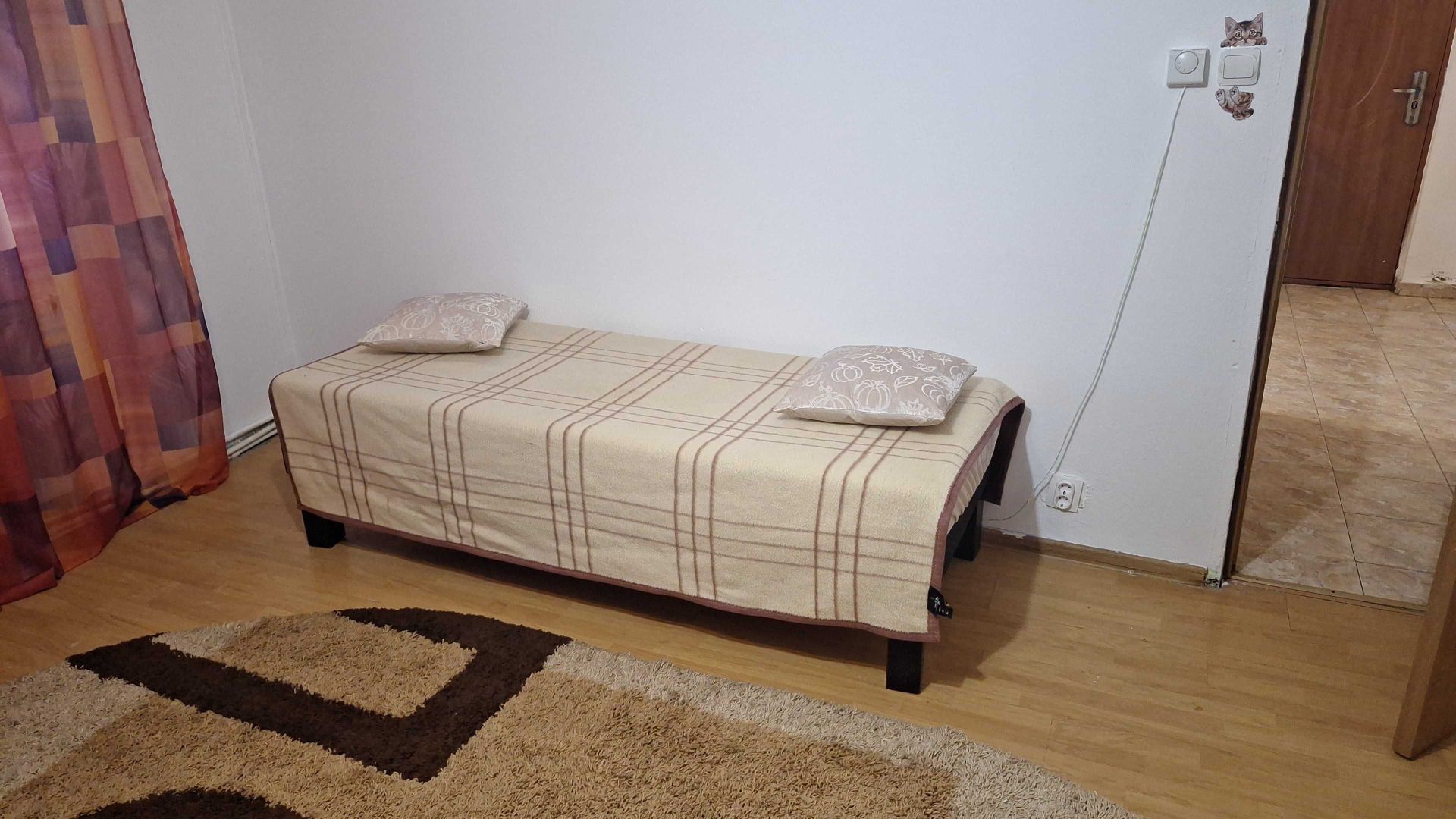Inchiriez apartament - Poză 5